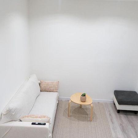 Charmant Appartement 2 Pieces Валанс Экстерьер фото